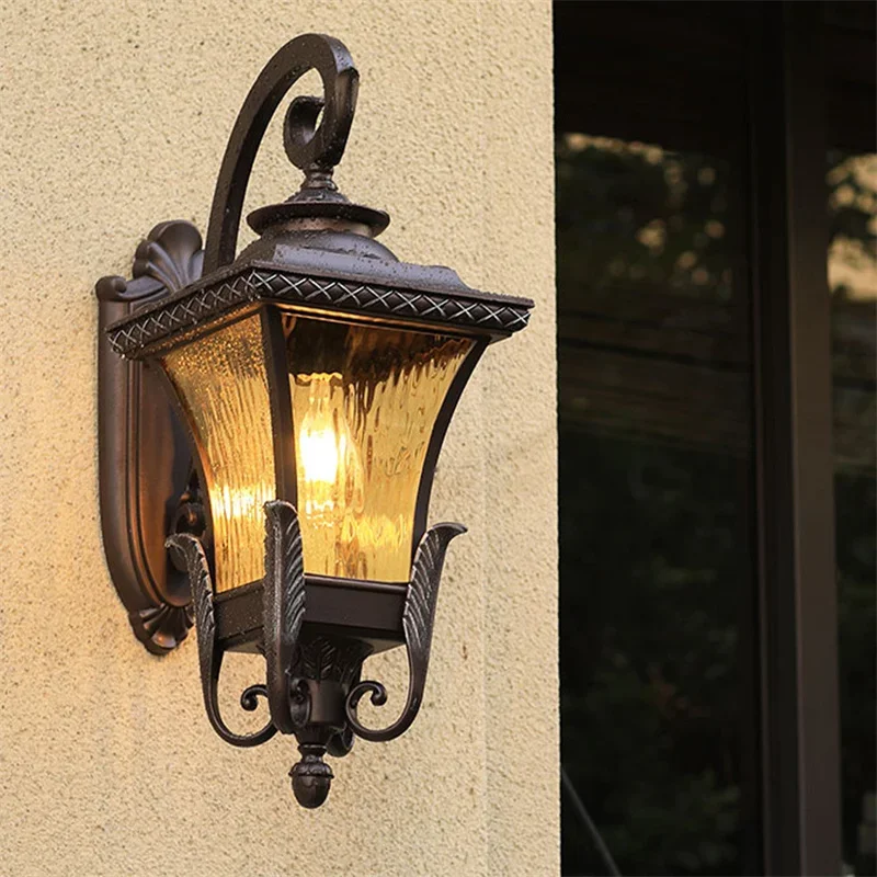 Villa-Community Europäischer S – Outdoor Lighting With Outlet Bewertung und Preis